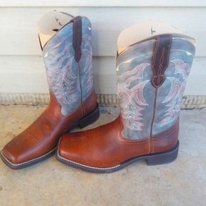 Ariat Womens Boots size 10